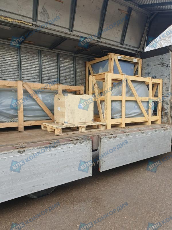 Отгрузка компрессора Remeza ВК50-10, компрессора Remeza СБ4/Ф-500.LB75 и ресивера Remeza РВ 900.10.10 в г. Красноярск