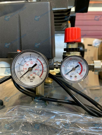 Поршневой компрессор Remeza СБ4/С-100.LB30A фото