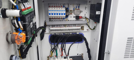 AD-30-Т400 Prof в кожухе со встроенным АВР фото